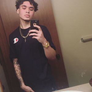 Meet your Posher, Daevon